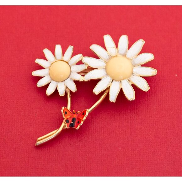 Vintage Cute Daisies Brooch - F27 - Picture 1 of 2